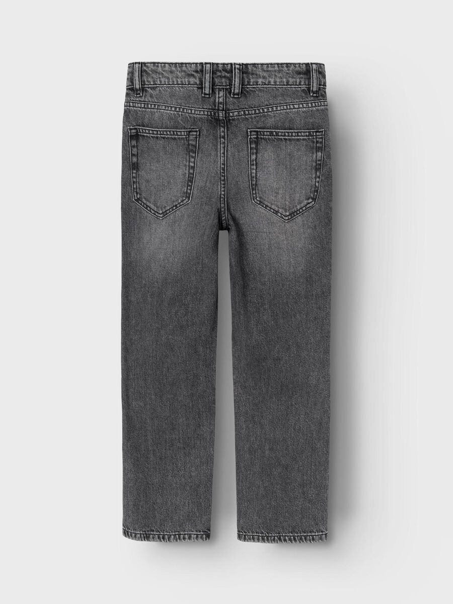 STRAIGHT LEG JEANS