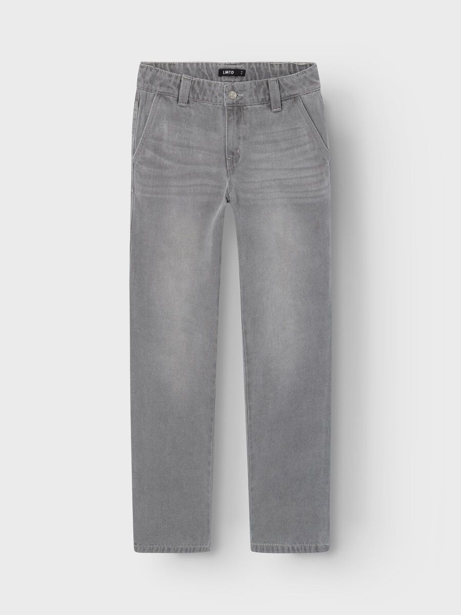 LOW-WAIST STRAIGHT LEG JEANS