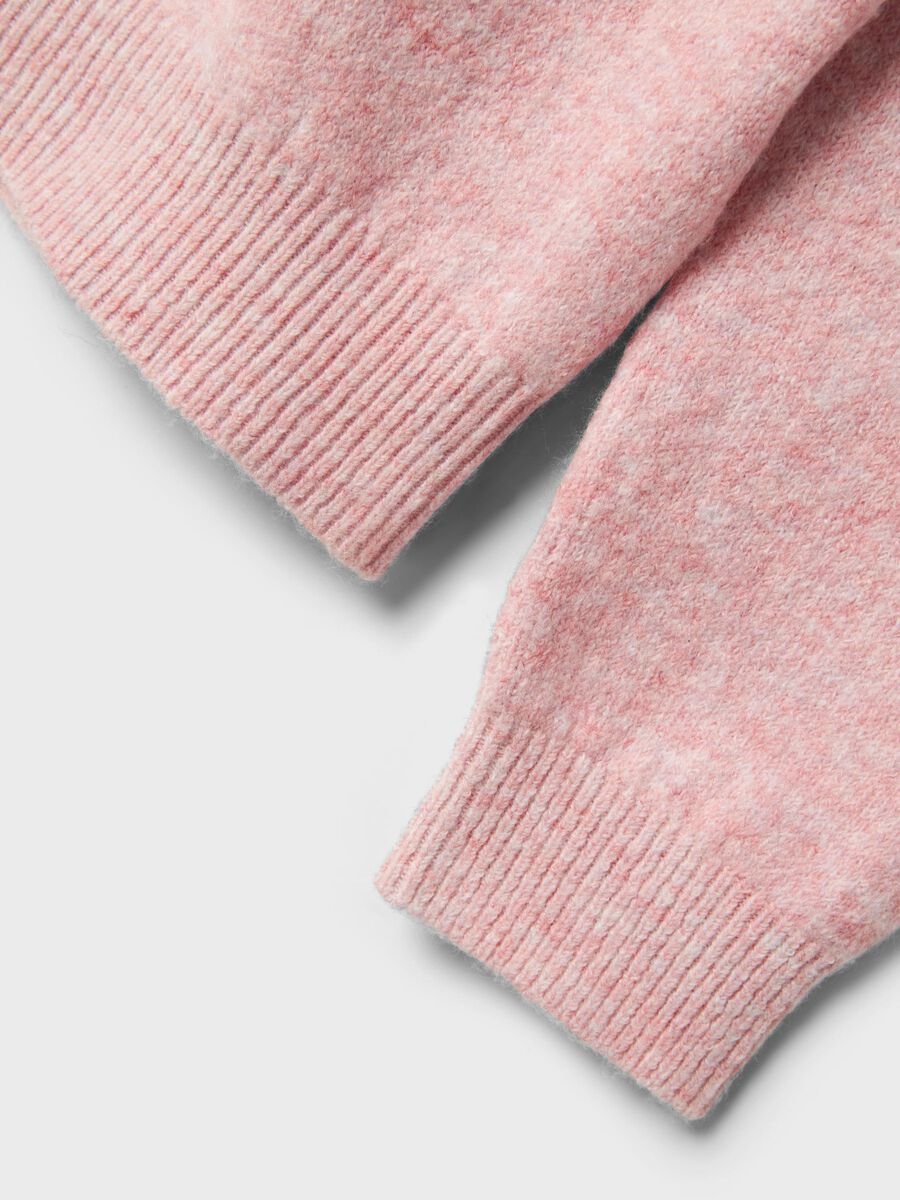 LANGE MOUWEN GEBREIDE TRUI