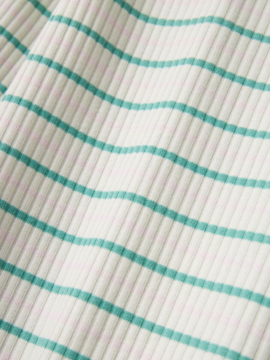 SLIM FIT TOP MET LANGE MOUWEN