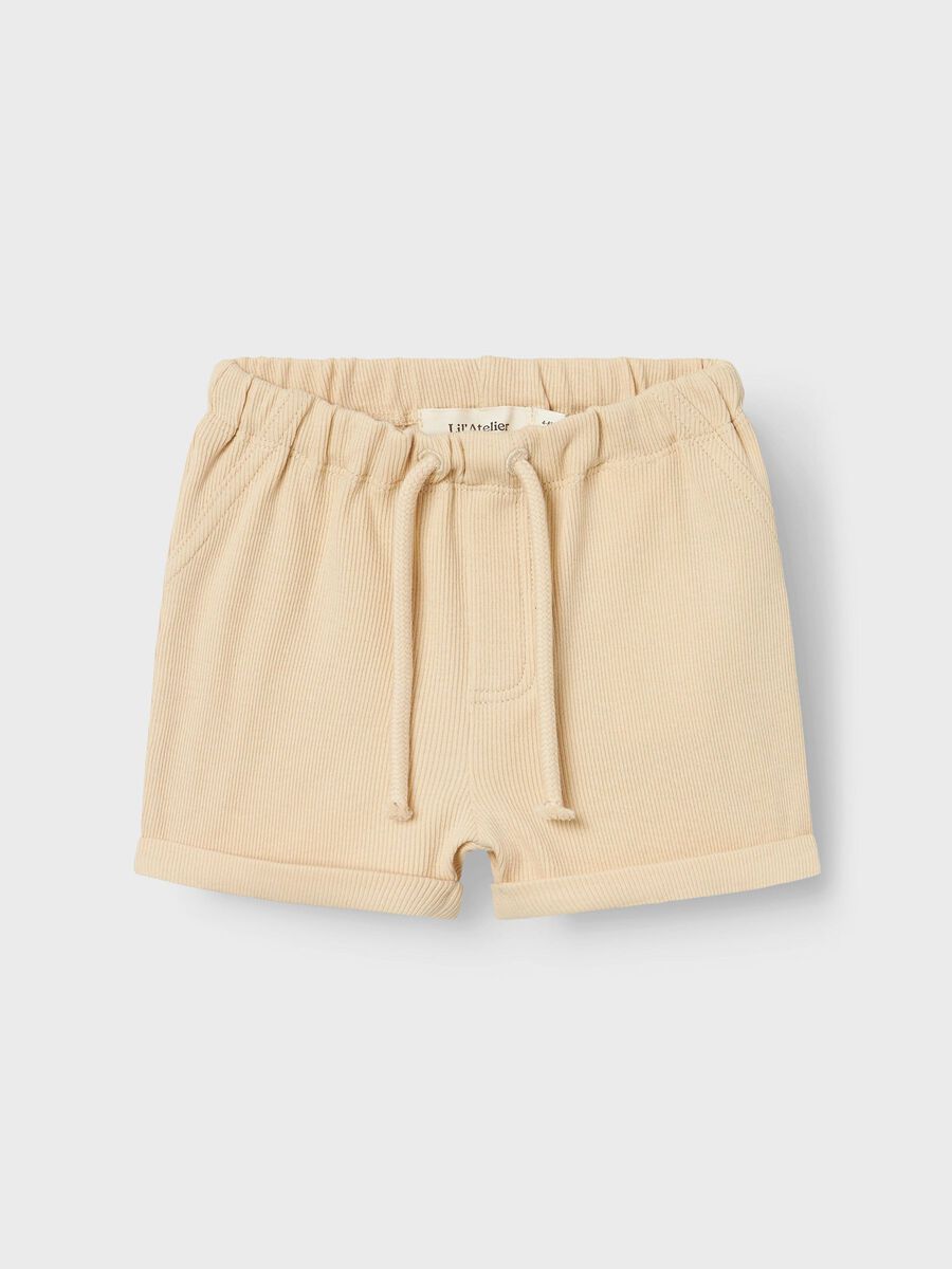 REGULAR FIT SHORTS