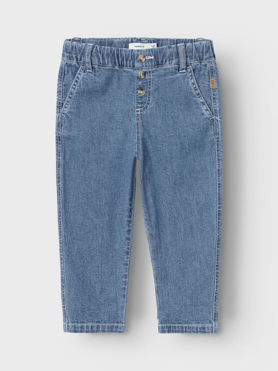 TAPERED FIT JEANS