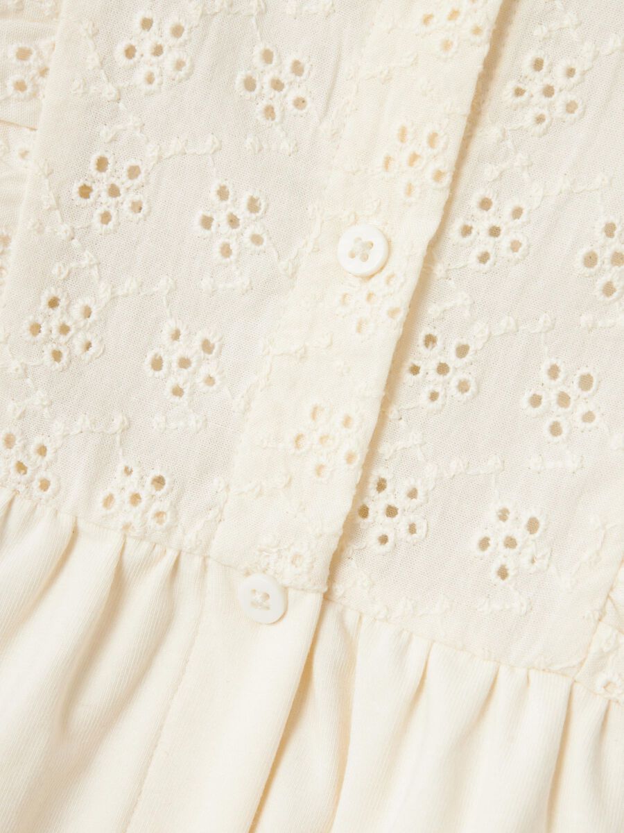 KORTE MOUWEN PLAYSUIT