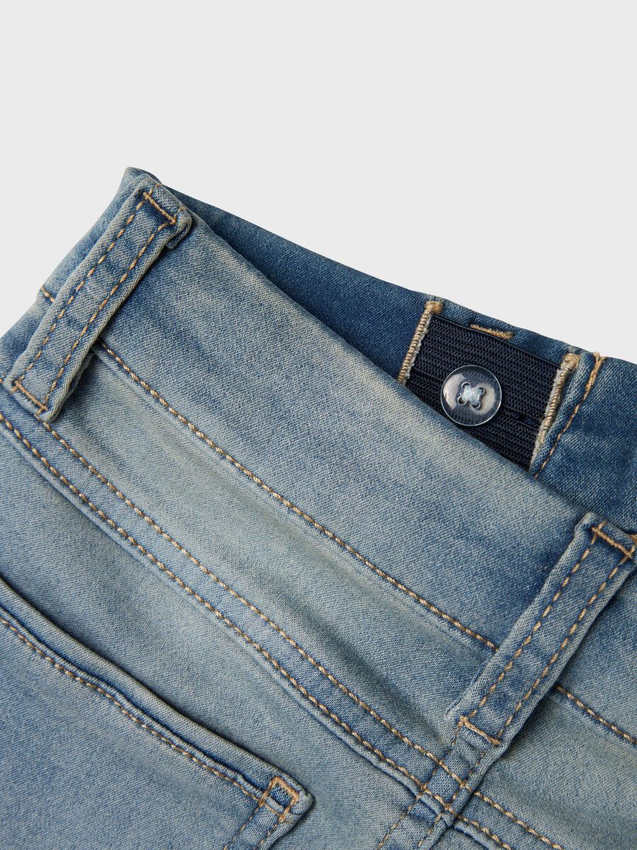 X-SLIM FIT SWEAT SHORTS