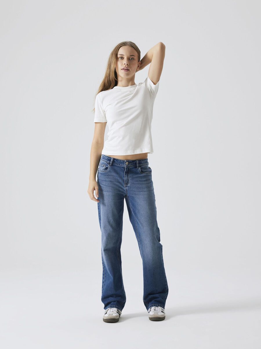 LOW-WAIST STRAIGHT LEG JEANS