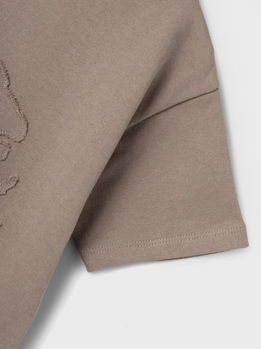 LOOSE FIT SWEATSHIRT