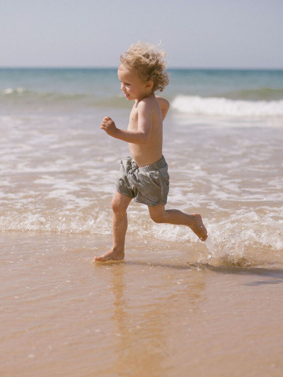 LOOSE FIT ZWEMSHORTS