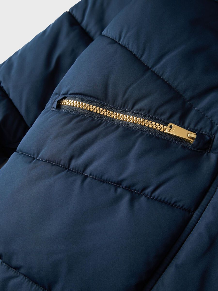 LANGE GEWATTEERDE JAS