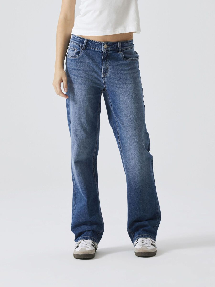 LOW-WAIST STRAIGHT LEG JEANS