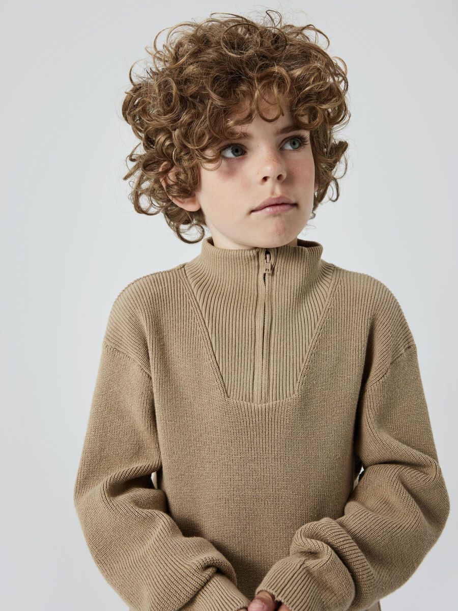 REGULAR FIT GEBREIDE TRUI