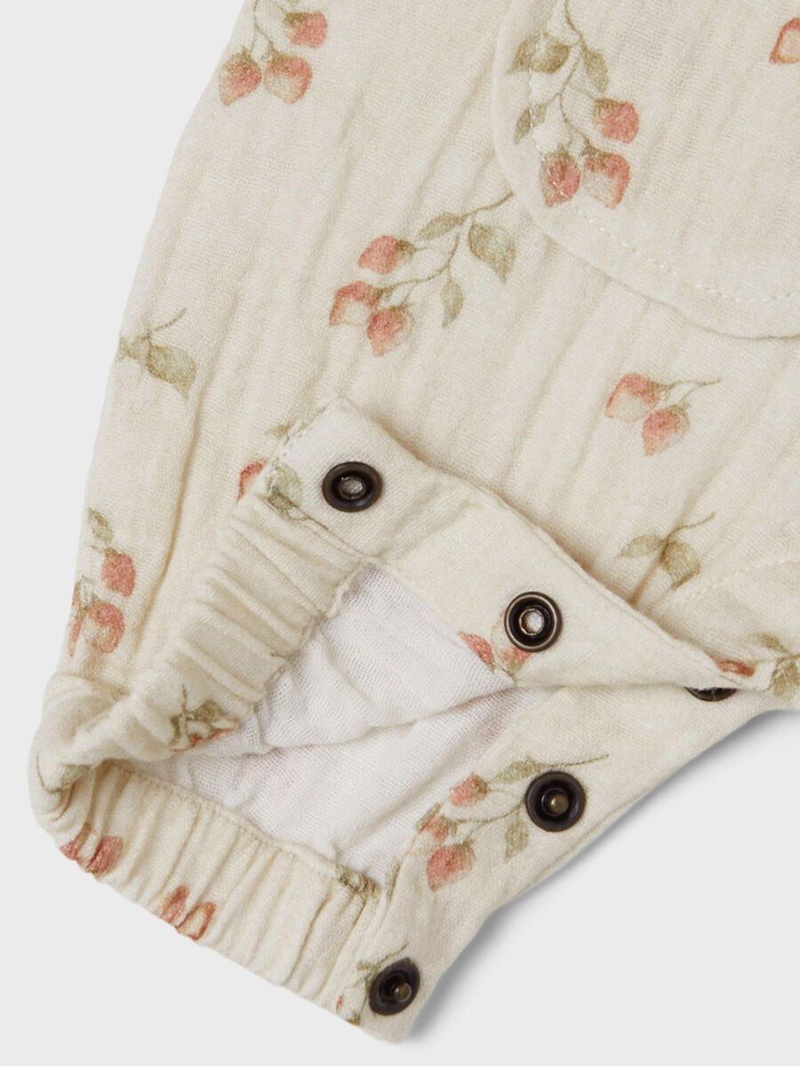 SOEPELVALLENDE TUINBROEK