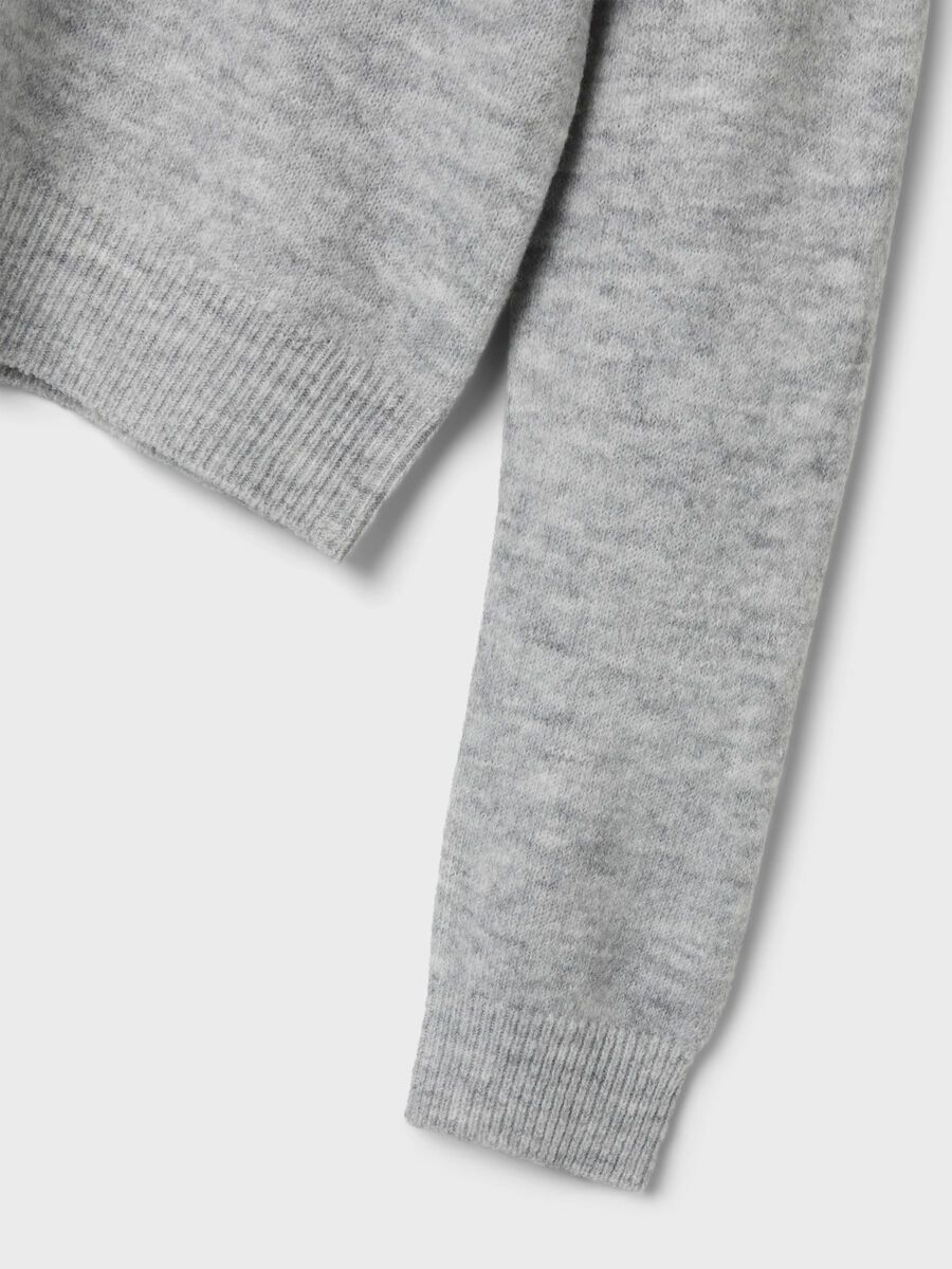 LANGE MOUWEN GEBREIDE TRUI