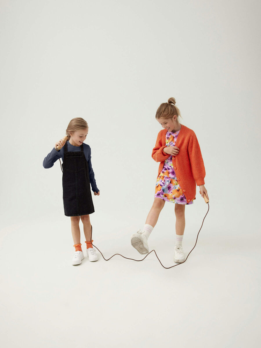 - SLIM TOP MET LANGE MOUWEN