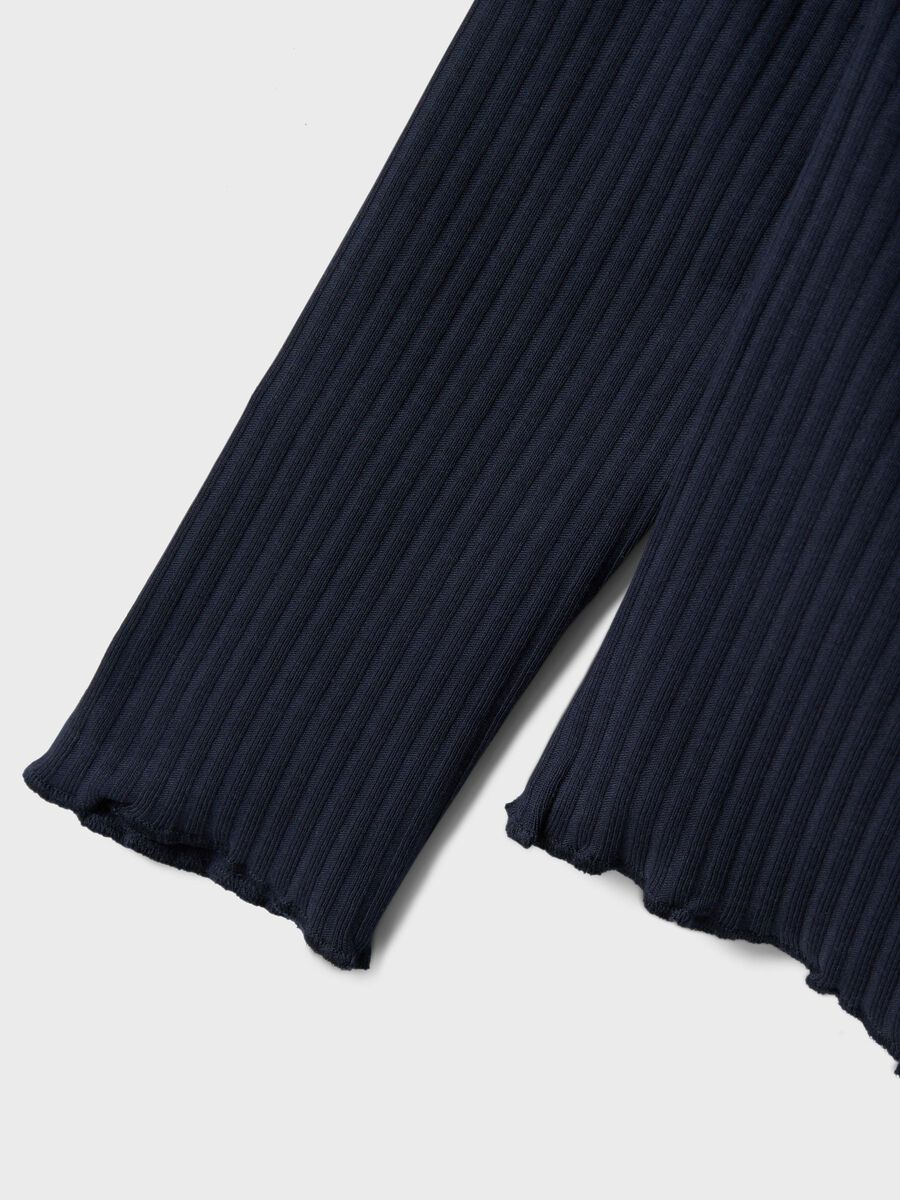 GESTREEPT TOP MET LANGE MOUWEN