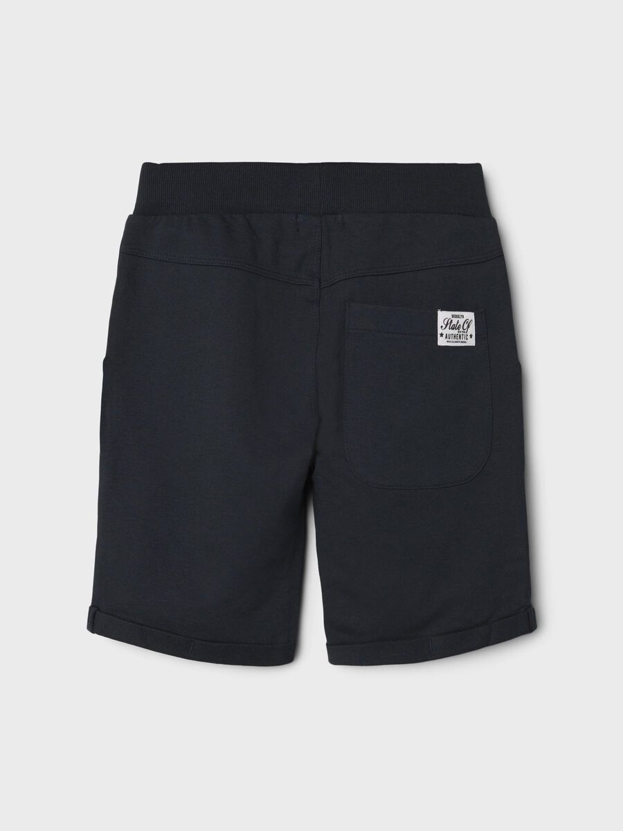 REGULAR FIT SHORTS