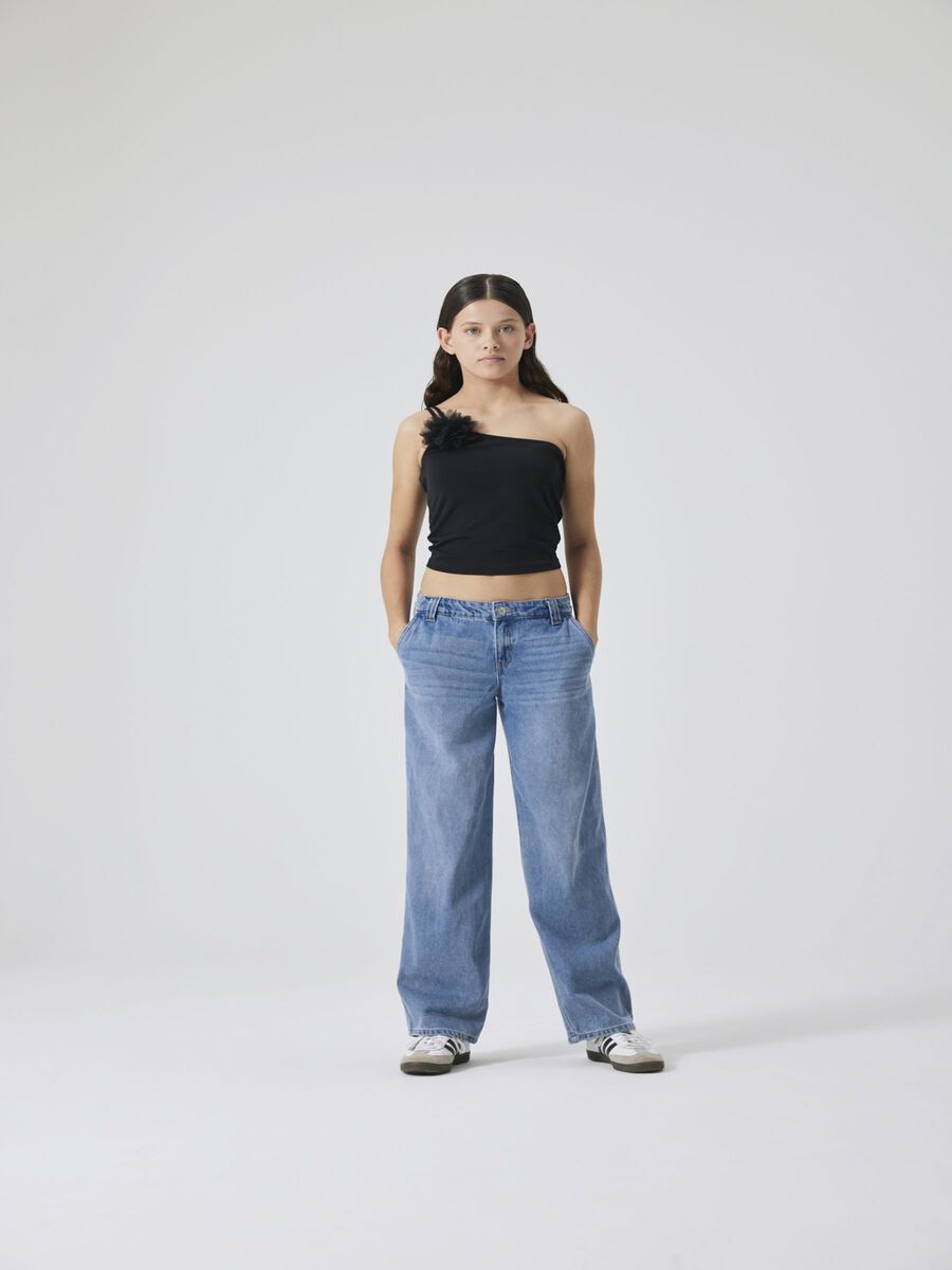 LOW-WAIST STRAIGHT LEG JEANS