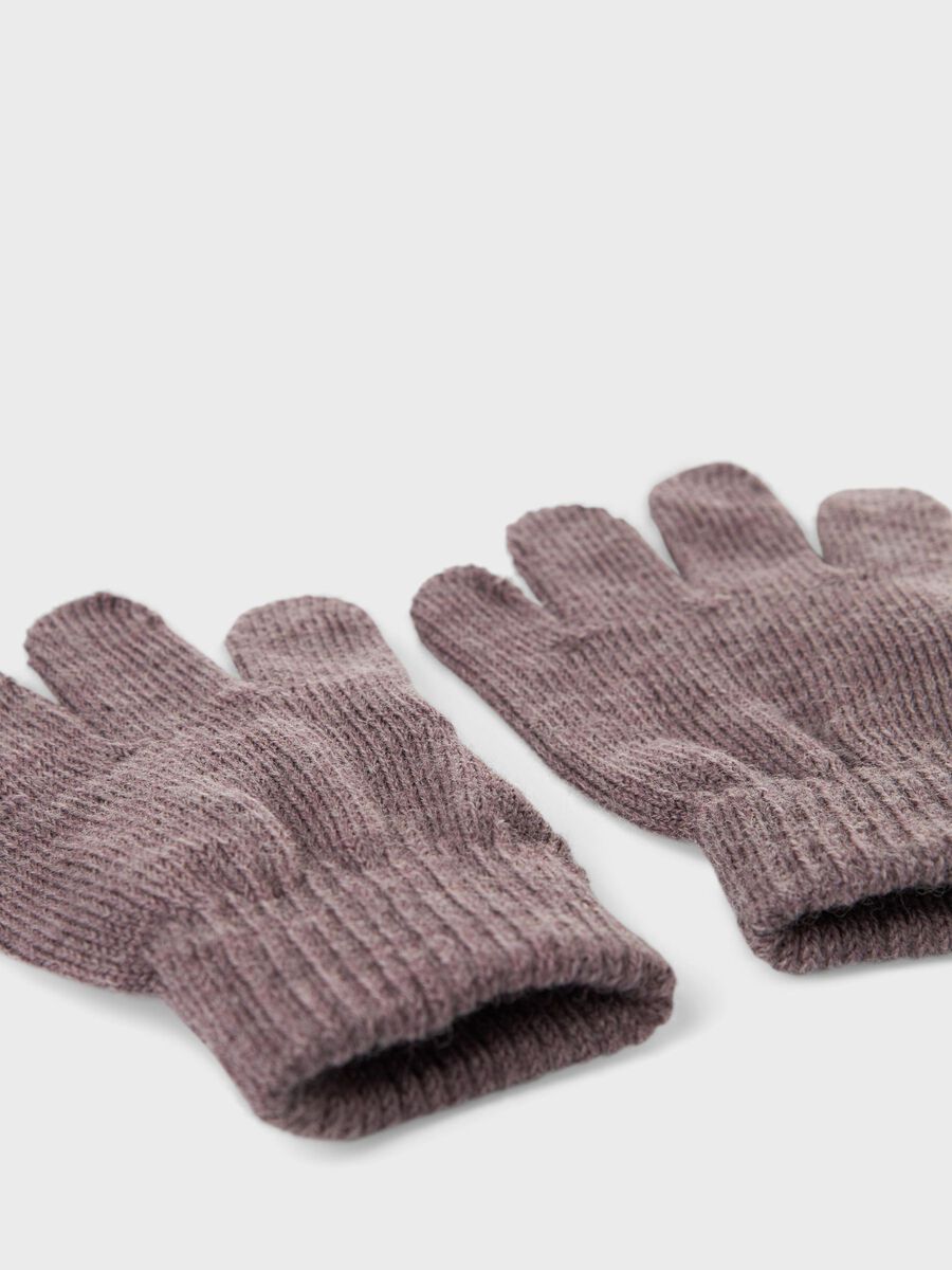 GEBREID HANDSCHOENEN