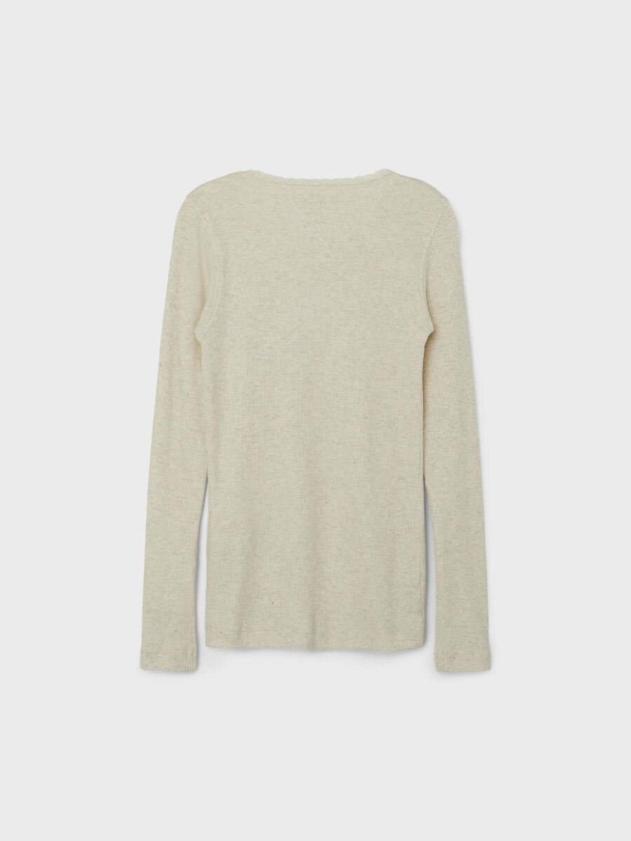 - SLIM TOP MET LANGE MOUWEN