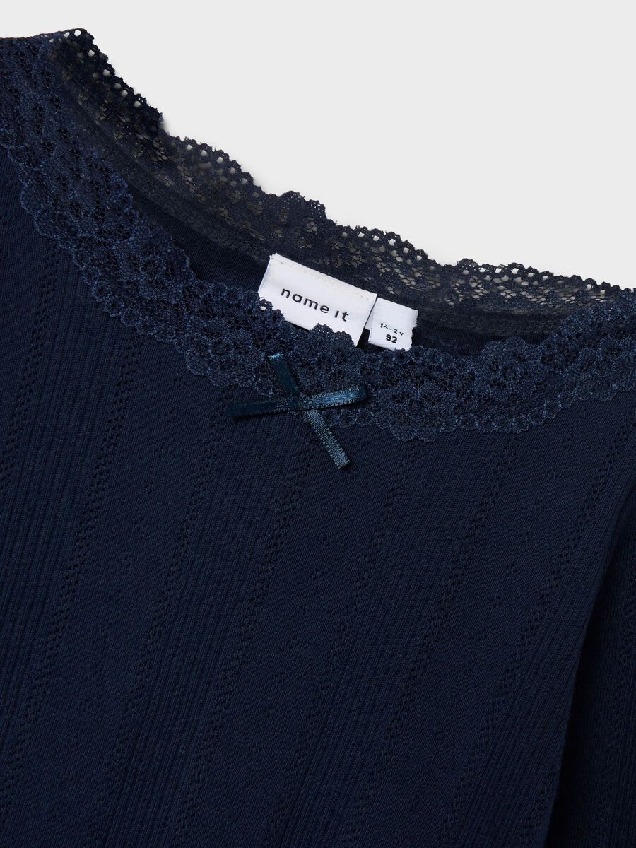 SLIM FIT TOP MET LANGE MOUWEN