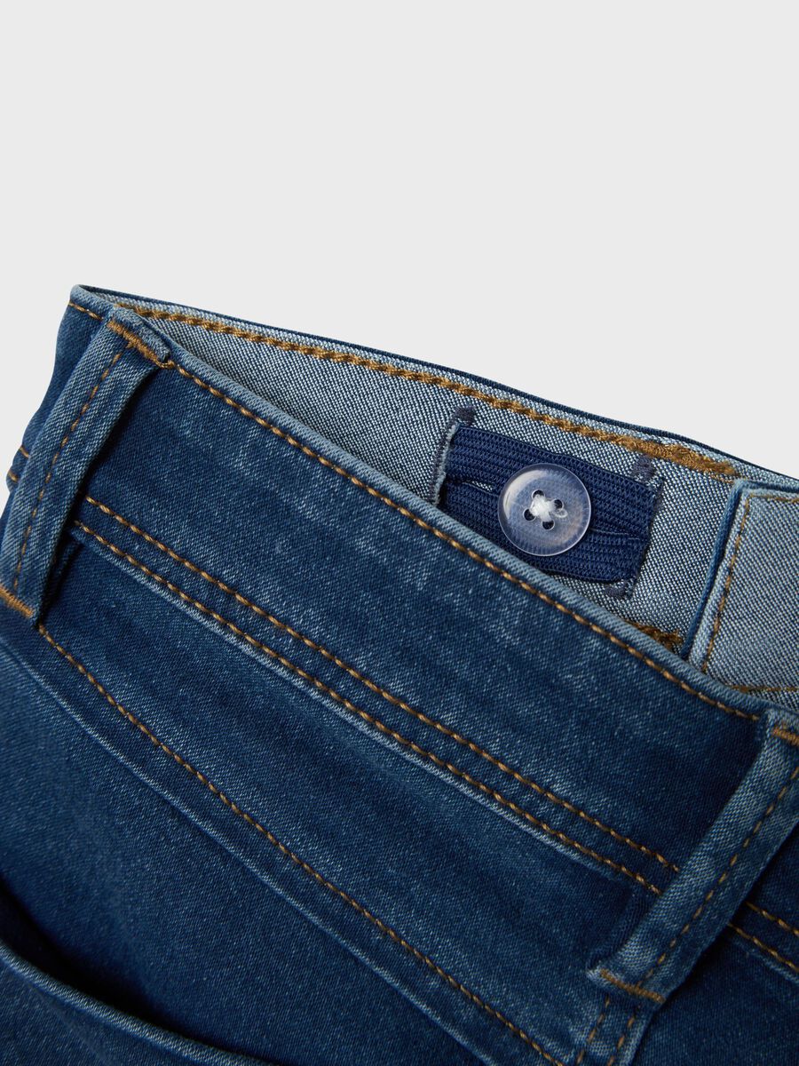 SLIM FIT LANGE SHORTS