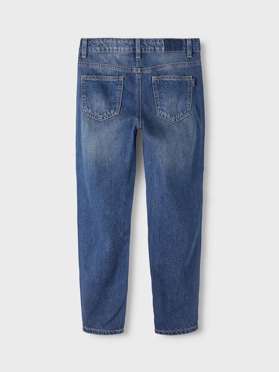 TAPERED FIT JEANS