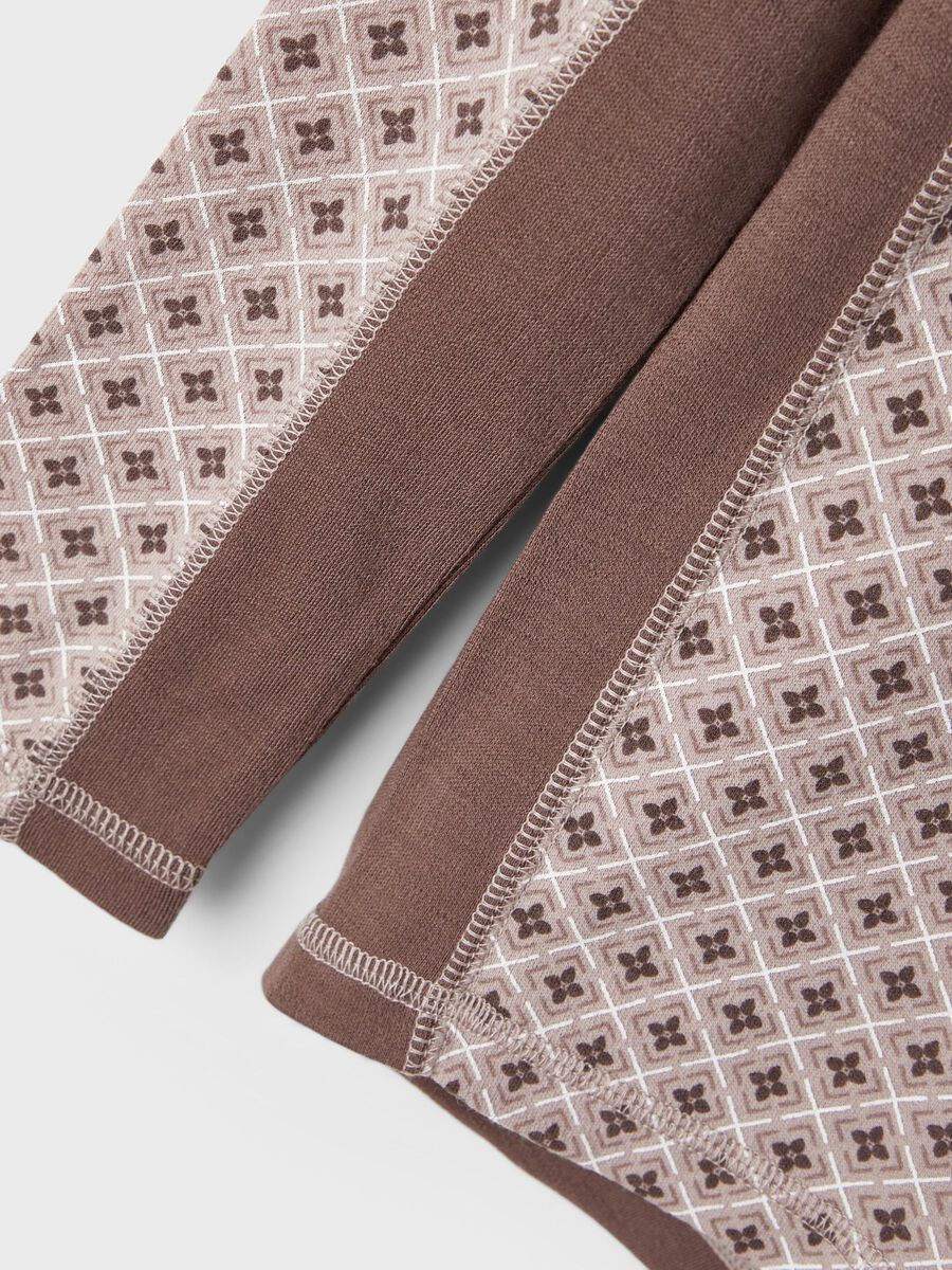 SLIM FIT TOP MET LANGE MOUWEN