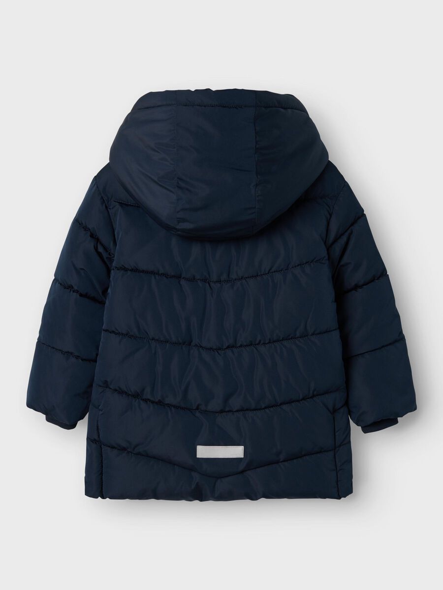 LANGE GEWATTEERDE JAS