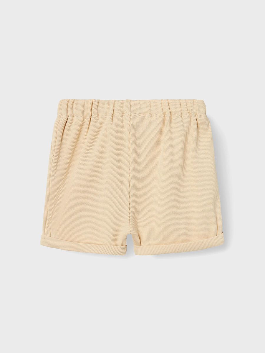 REGULAR FIT SHORTS