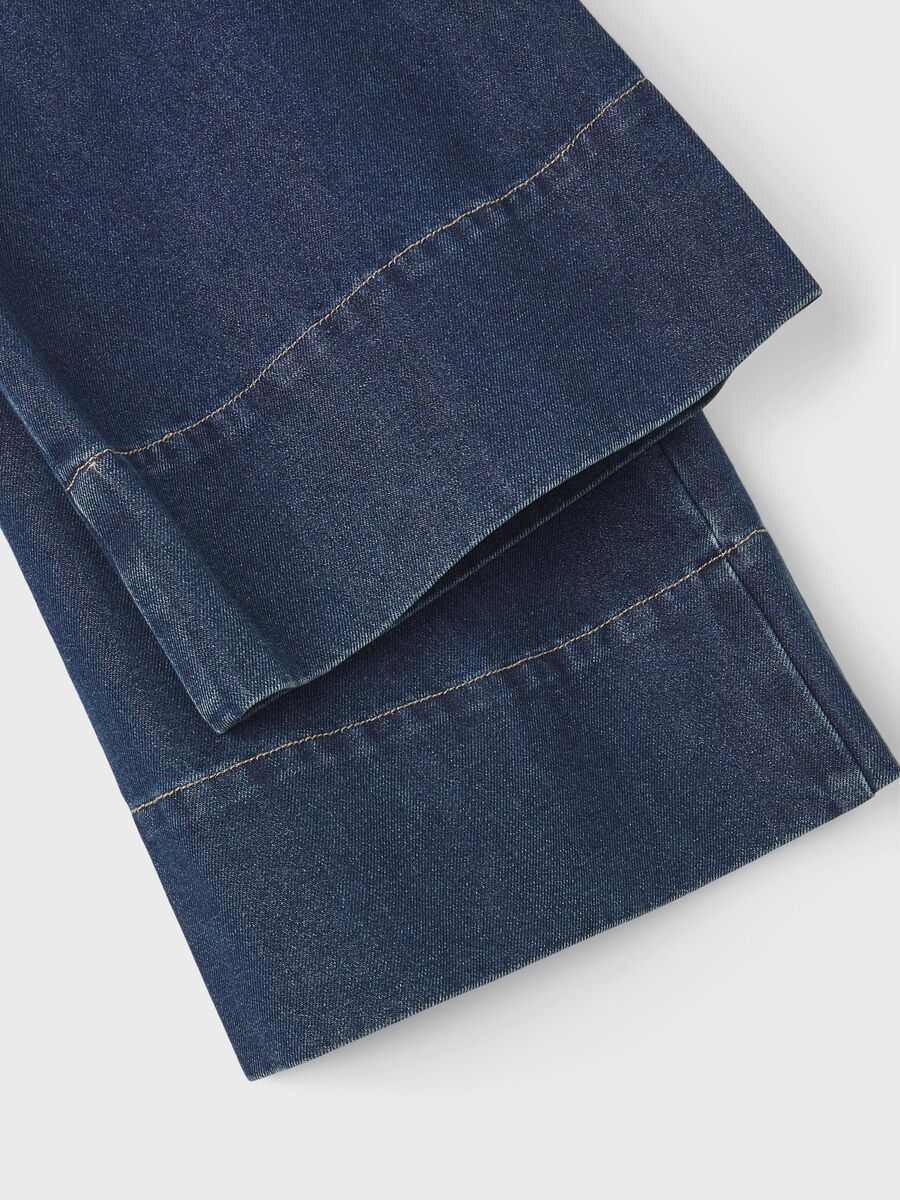 LOW-WAIST BOOTCUT JEANS