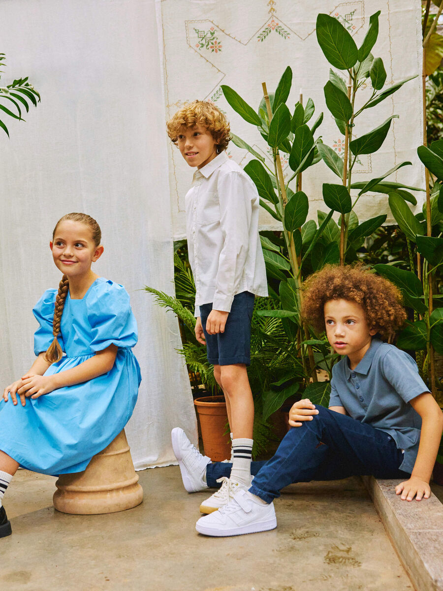 SLIM FIT TWILL SHORTS