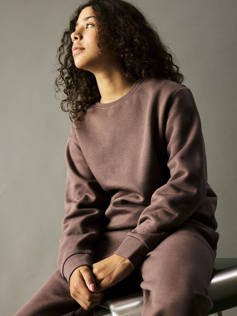 REGULAR FIT SWEATSHIRT