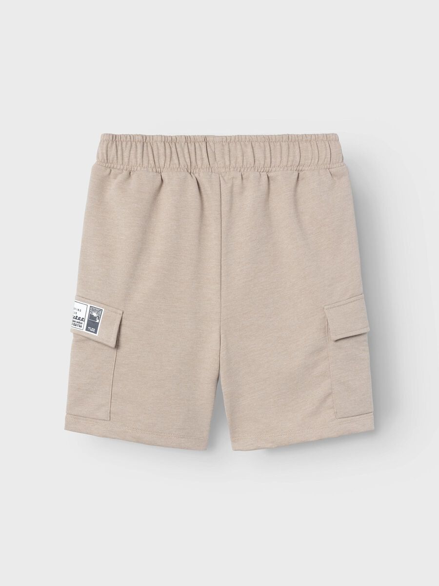 LOOSE FIT SWEATSHORT
