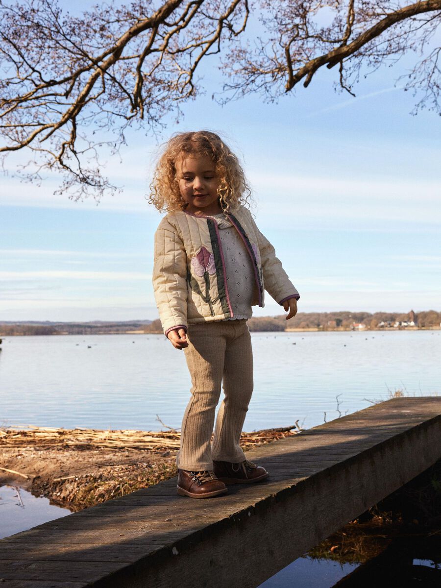 LANGE MOUWEN GEWATTEERDE JAS