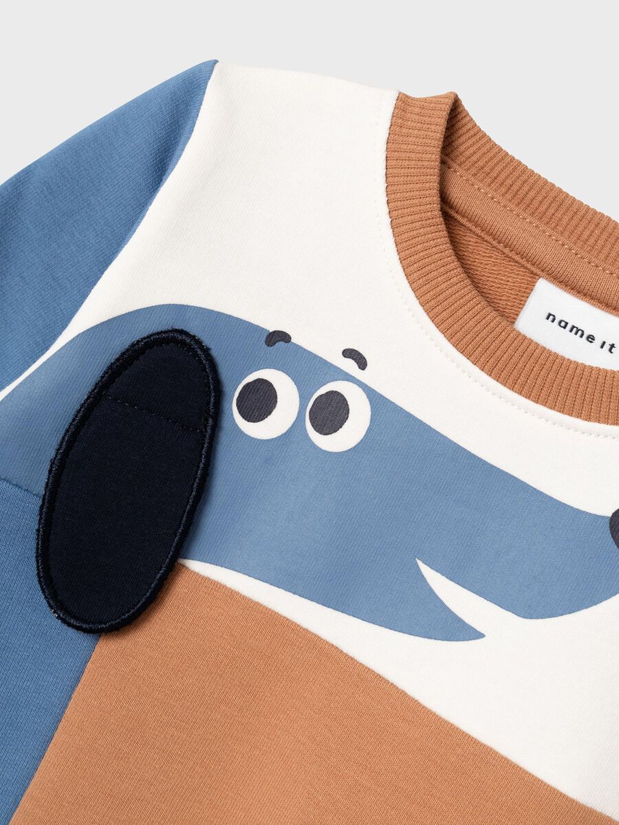 REGULAR FIT SWEATSHIRT