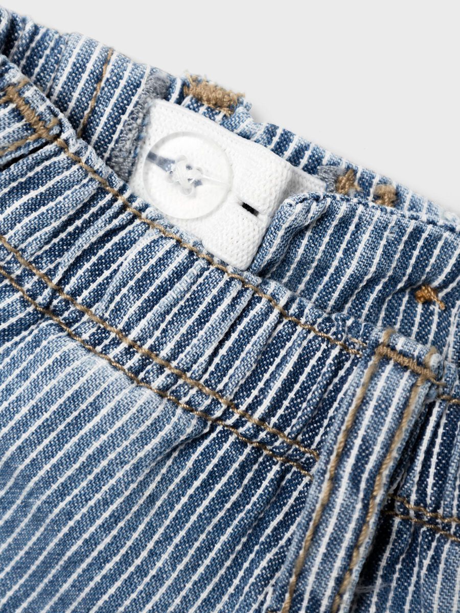 REGULAR FIT DENIM SHORT