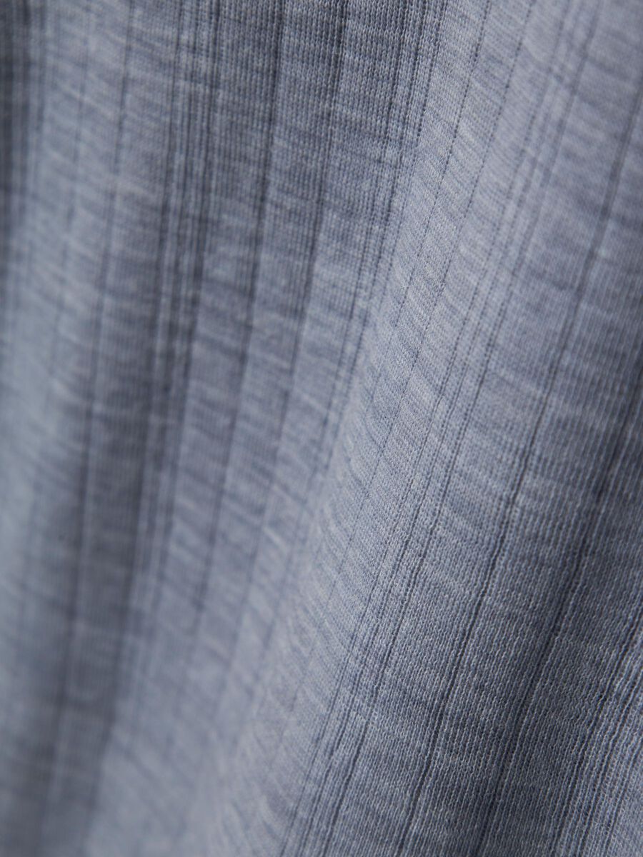 MERINO WOL TOP MET LANGE MOUWEN