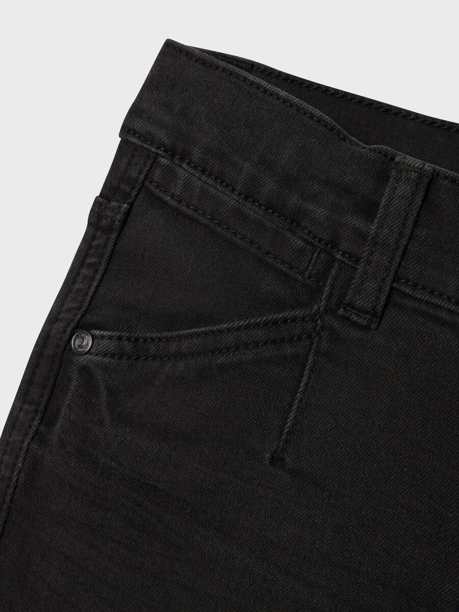 SLIM FIT JEANS