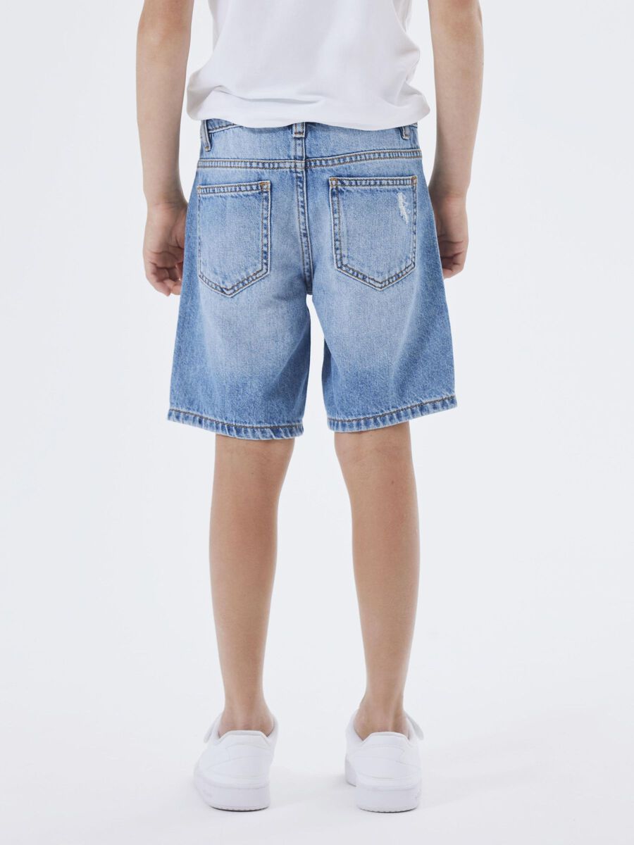 LOOSE FIT DENIM SHORT