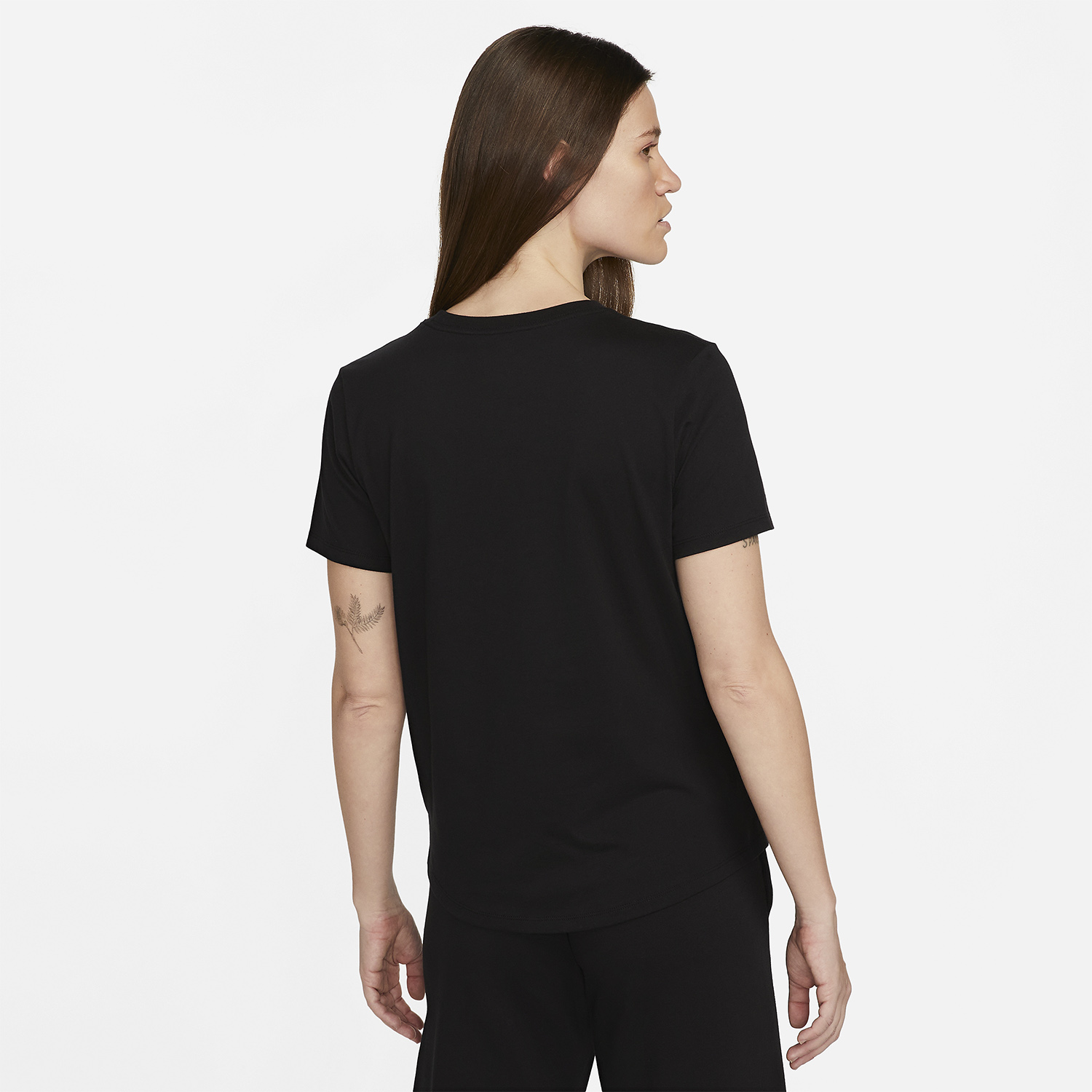 Nike Club Essentials Maglietta Black/White