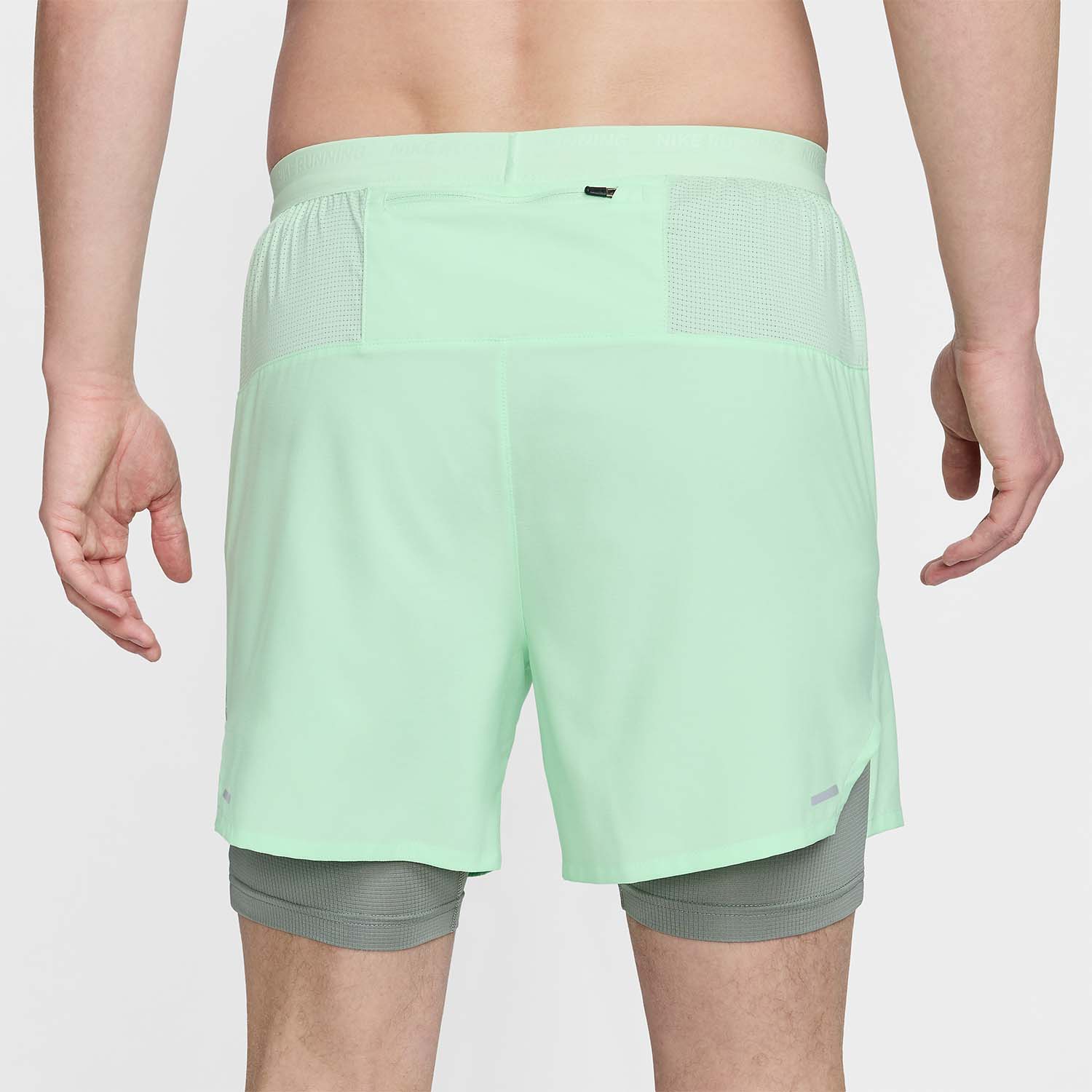 Nike Dri-FIT Stride Hybrid 2 in 1 5in Pantaloncini Vapor Green/Dark Stucco/Reflective Silver