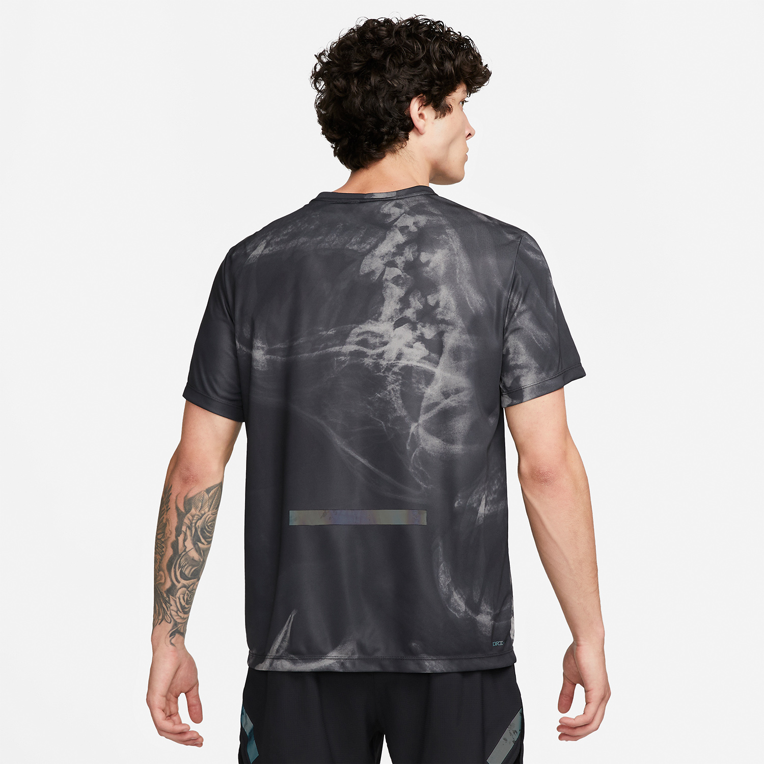 Nike Dri-FIT Run Division Rise 365 Maglietta Black/Reflective Black