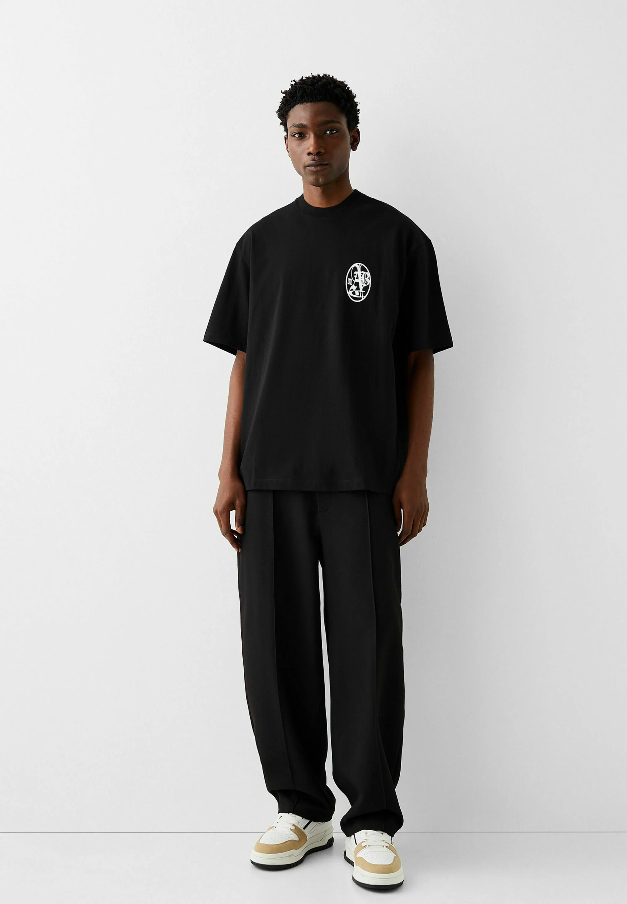 Bershka SHORT SLEEVE BOXY-FIT - T-shirt con stampa