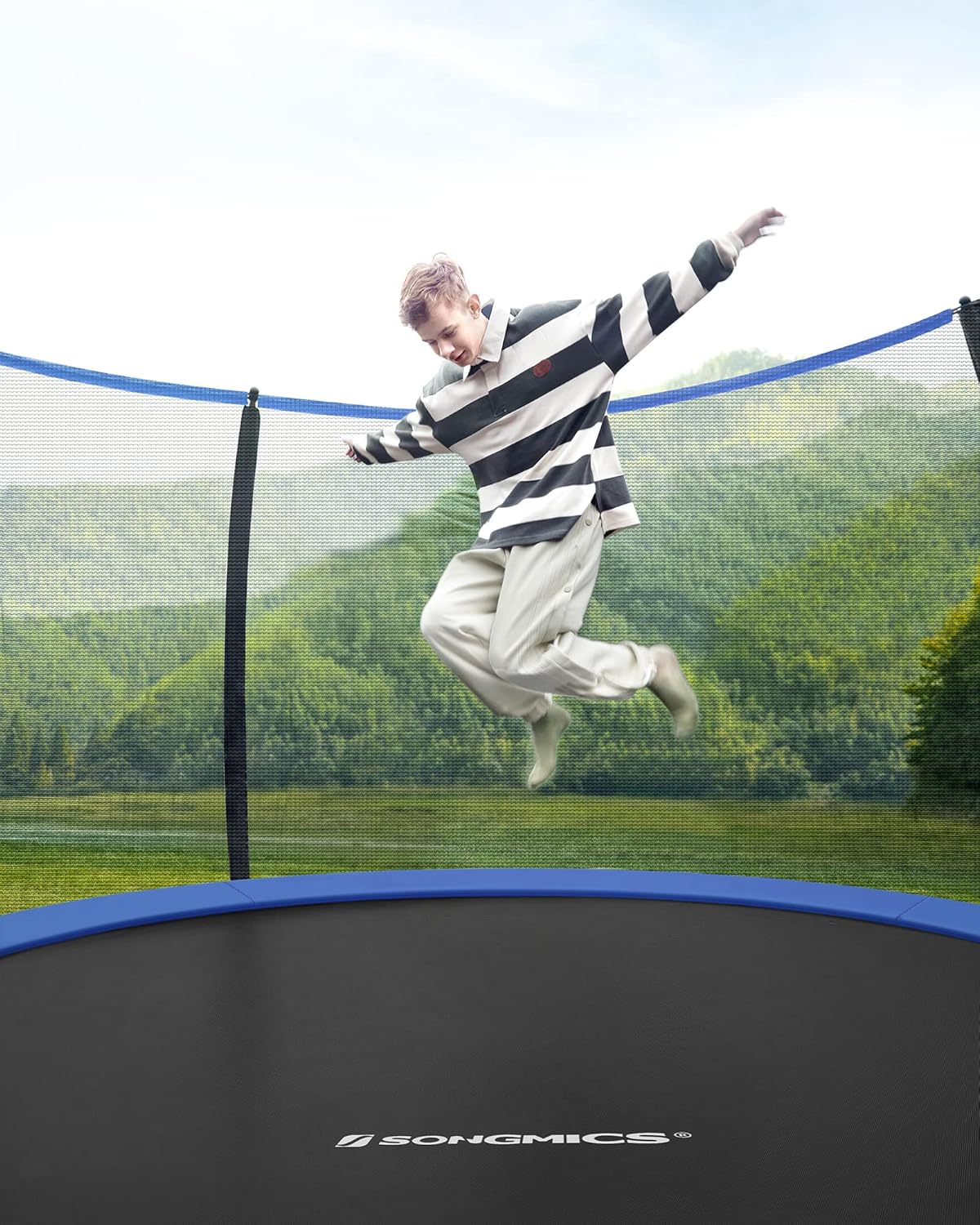 SONGMICS Trampolin Outdoor Ø 427 cm, rundes Gartentrampolin für Kinder mit Sicherheitsnetz, Randabdeckung, Leiter und gepolsterten Stangen