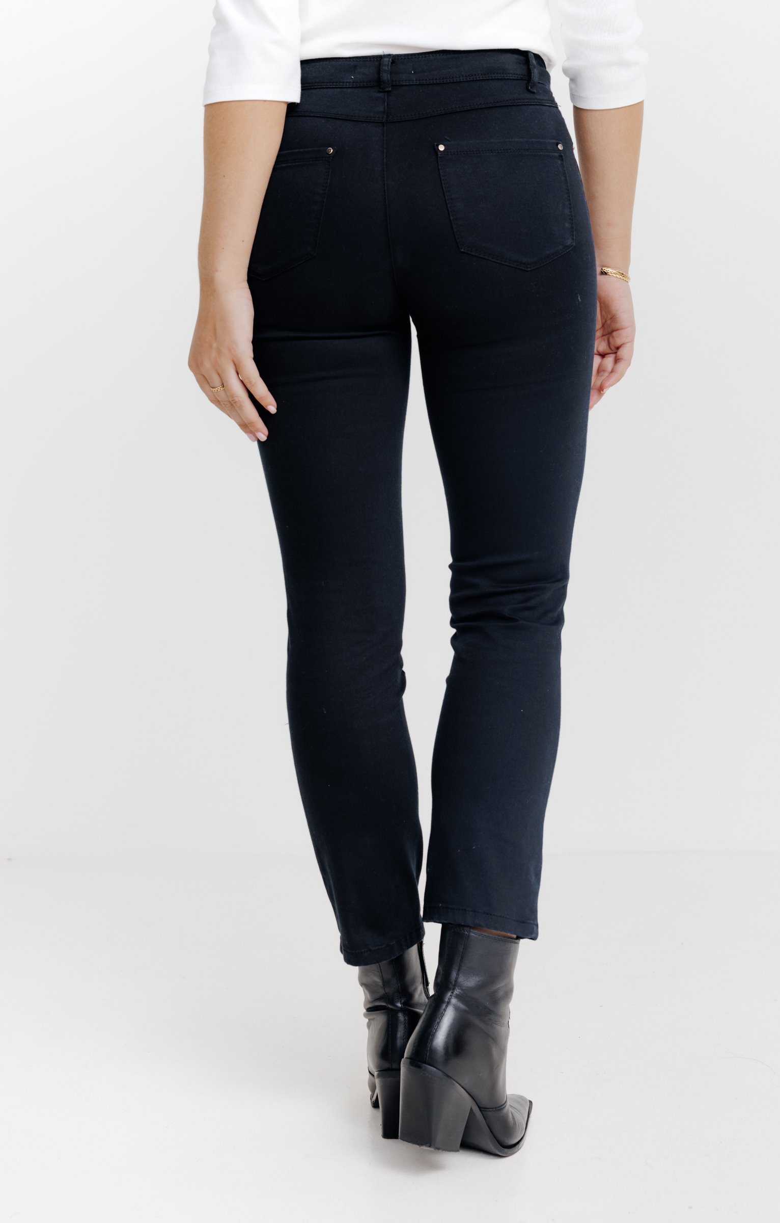 Pantalon 7/8 coton stretch détail bijou - NOIR