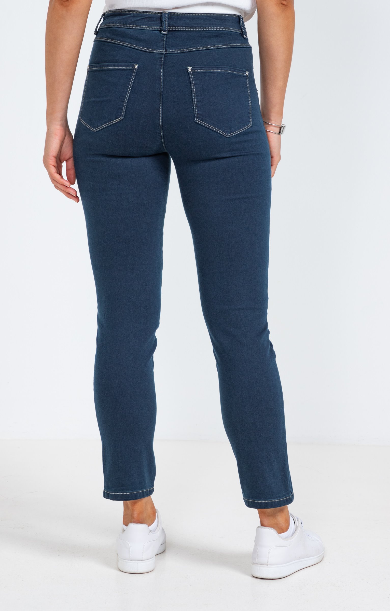 Pantalon 7/8 denim surteint détail bijou - BLEU