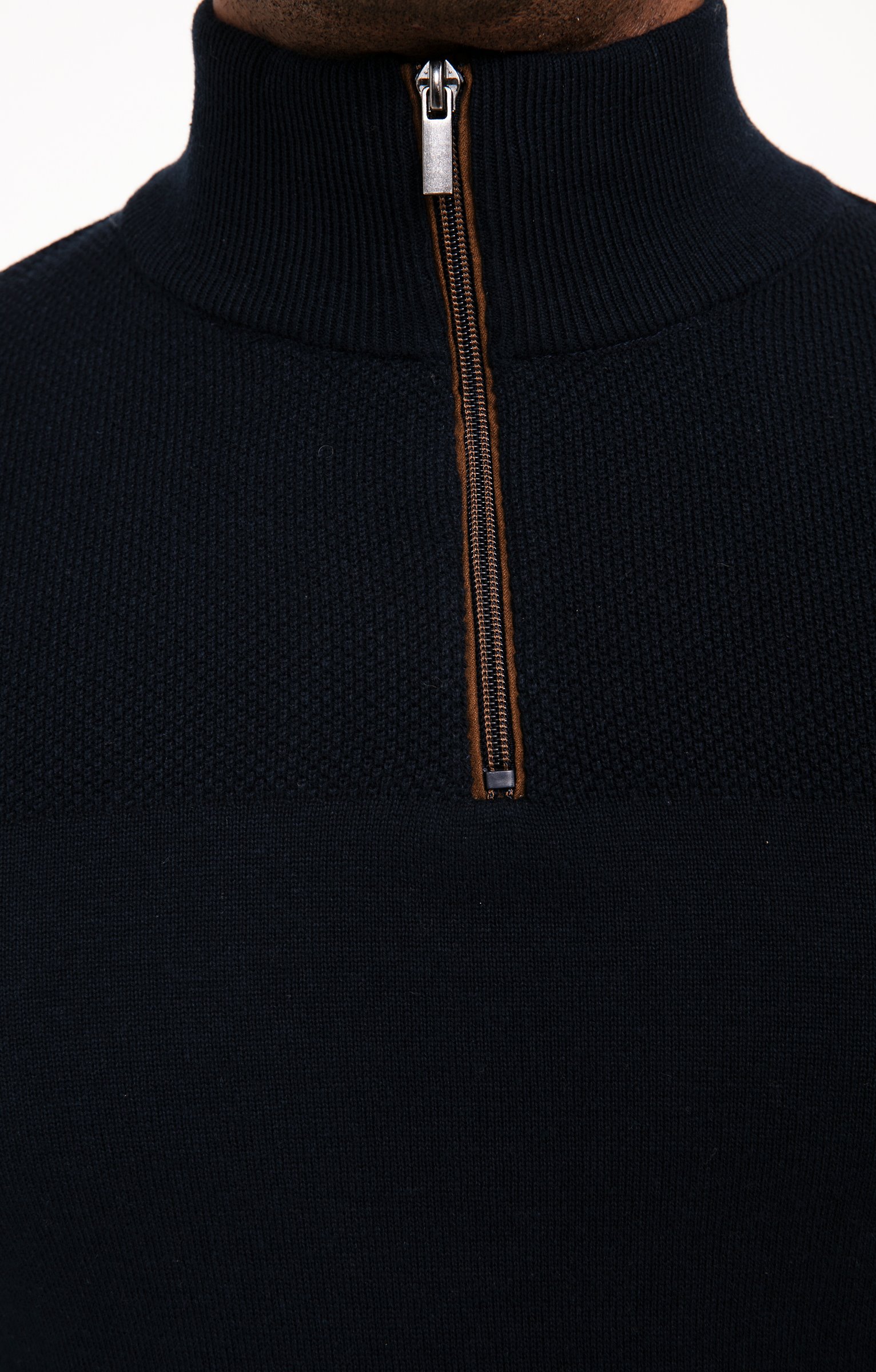 Pull col montant zippé - MARINE