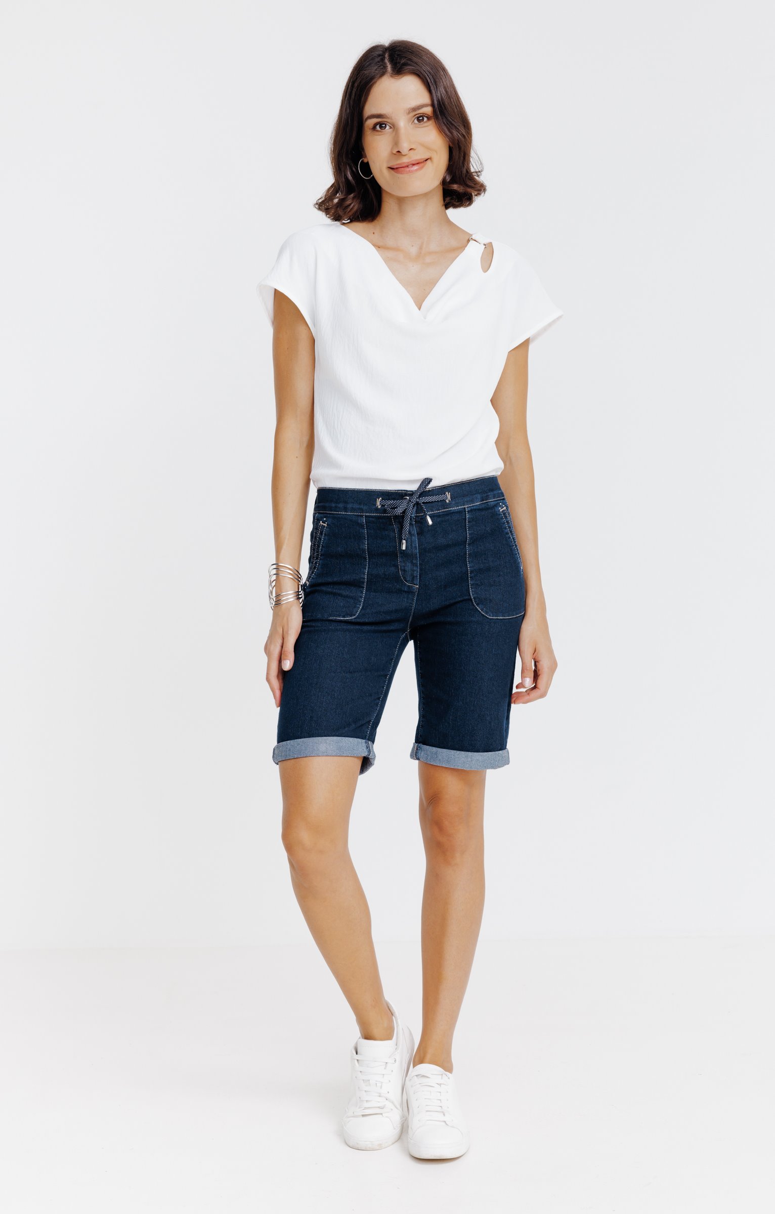 Short coupe jogging en denim brut - BLEU