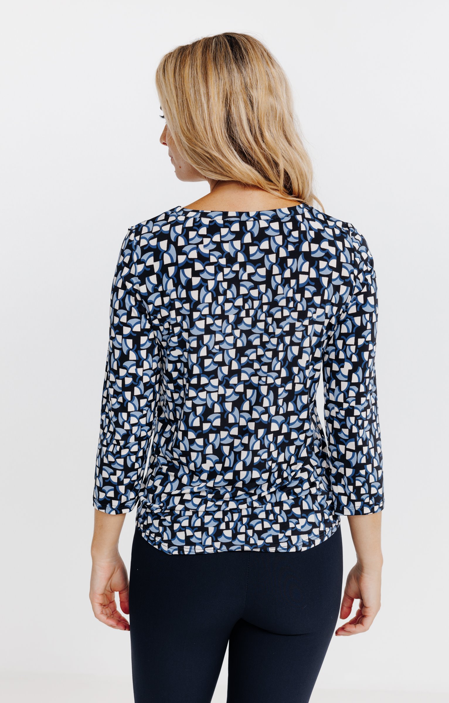 T-SHIRT COL MAO MANCHES 3/4 - NOIR