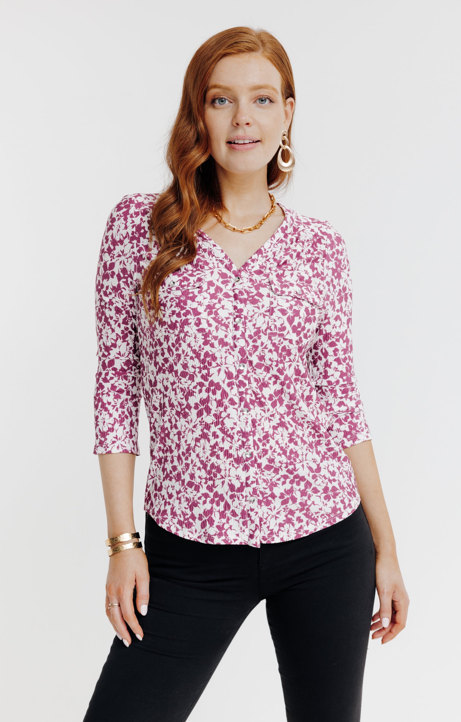 Tee-shirt col V imprimé - ÉCRU