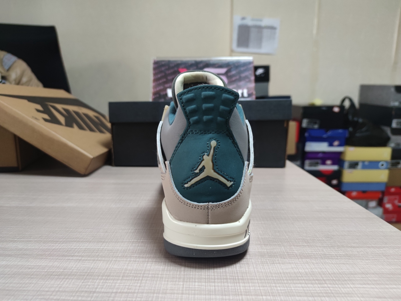 AIR JORDAN 4 RETRO NAVY BLUE